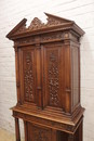 Renaissance style Cabinet in Walnut, France 19th century