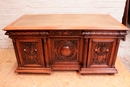 Renaissance style Desk in Walnut, France 19th century
