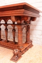 Renaissance style Center table in Walnut, France 19th century