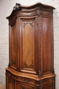 Regency style Cabinet in Walnut, France 19th century