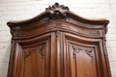 Regency style Cabinet in Walnut, France 19th century