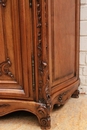 Regency style Cabinet in Walnut, France 19th century