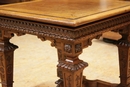 Regency style Coffee table in Walnut, France 19th century