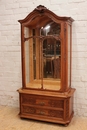 Regency style Display cabinet in Walnut, France 19th century