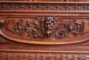 Renaissance style Bed in Walnut, France 19th century