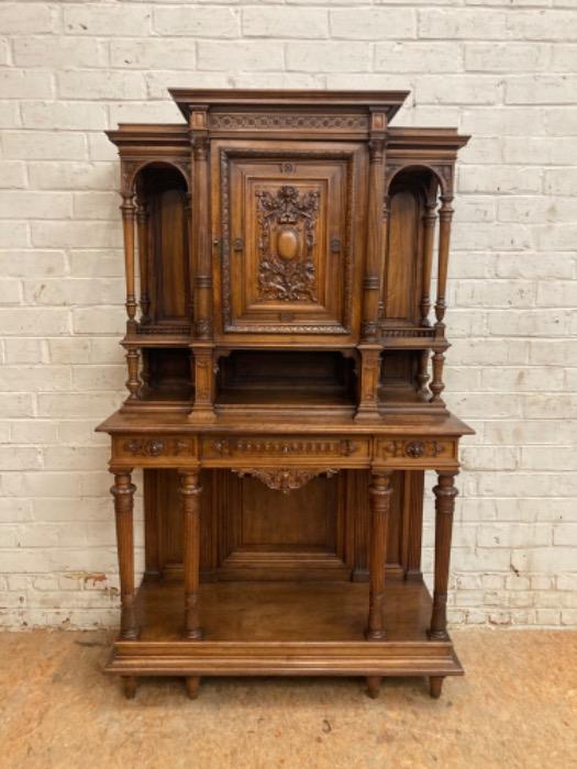 Renaissance cabinet in walnut