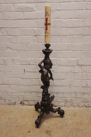 Renaissance Candle stick in walnut