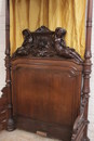 Renaissance style Canopy bed in Walnut, France 19th century