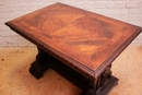 Renaissance style Center table in Walnut, France 19th century