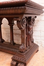 Renaissance style Center table in Walnut, France 19th century