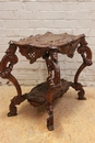 Renaissance style Center table in Walnut, France 19th century