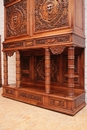 Renaissance style Credenza in Walnut, France 19th century