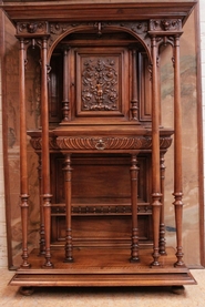 Renaissance credenza in walnut