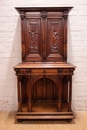 Renaissance style Cabinet in Walnut, France 19th century