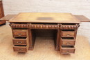 Renaissance style Desk in Walnut, France 19th century