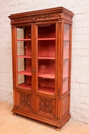 Renaissance Display cabinet walnut