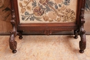 Renaissance style Fire screen in Walnut, France 19th century