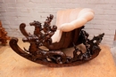 Renaissance style Rocking chair in Walnut, italie 19th century
