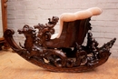 Renaissance style Rocking chair in Walnut, italie 19th century