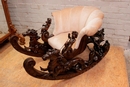 Renaissance style Rocking chair in Walnut, italie 19th century