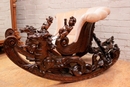 Renaissance style Rocking chair in Walnut, italie 19th century