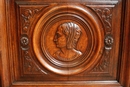 Renaissance style Side board in Oak, France 19th century