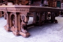 Renaissance style Table in Walnut, France 19th century