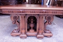 Renaissance style Table in Walnut, France 19th century
