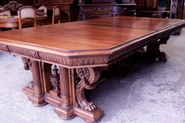 Renaissance style castle dinning table in walnut