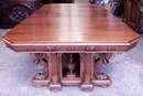 Renaissance style Table in Walnut, France 19th century