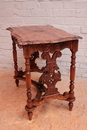 Renaissance style Center table in Walnut, italie 19th century