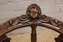Renaissance style Confidant in Walnut, italie 19th century
