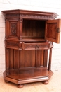 Renaissance style Credenza in Walnut, France 19th century