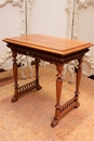 Renaissance style Desk table in Walnut, France 19th century