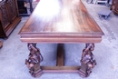 Renaissance style Table in Walnut, France 19th century