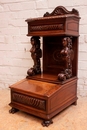 Renaissance style Prayer bench in Walnut, France 19th century