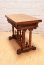 Renaissance style Table in Walnut, France 19th century