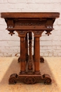 Renaissance style Table in Walnut, France 19th century
