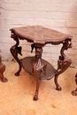 Renaissance style Table and chairs in Walnut, italie 19th century