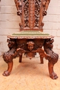 Renaissance style Table and chairs in Walnut, italie 19th century