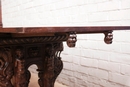 Renaissance style Table in Walnut, France 19th century