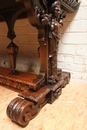 Renaissance style Table in Walnut, France 19th century