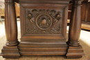 Renaissance style Table in Walnut, France 19th century