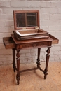 Regency style Table in Walnut, France 19th century