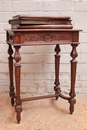 Regency style Table in Walnut, France 19th century