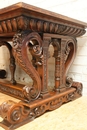 Renaissance style Desk table in Walnut, France 19th century