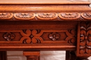 Renaissance style Server table in Walnut, France 19th century