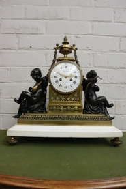 STOLEN IN THE NIGHT 16/09 ON 17/09/2017 CLOCK DENIERE