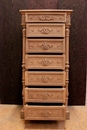 Hunt style Chest of drawers in Oak and marble, France 19th century