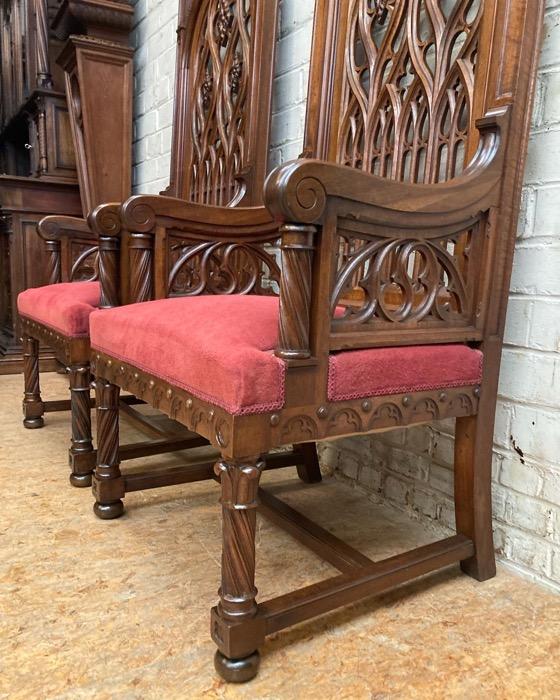 The best gothic throne arm chairs in walnut 180 cm tall